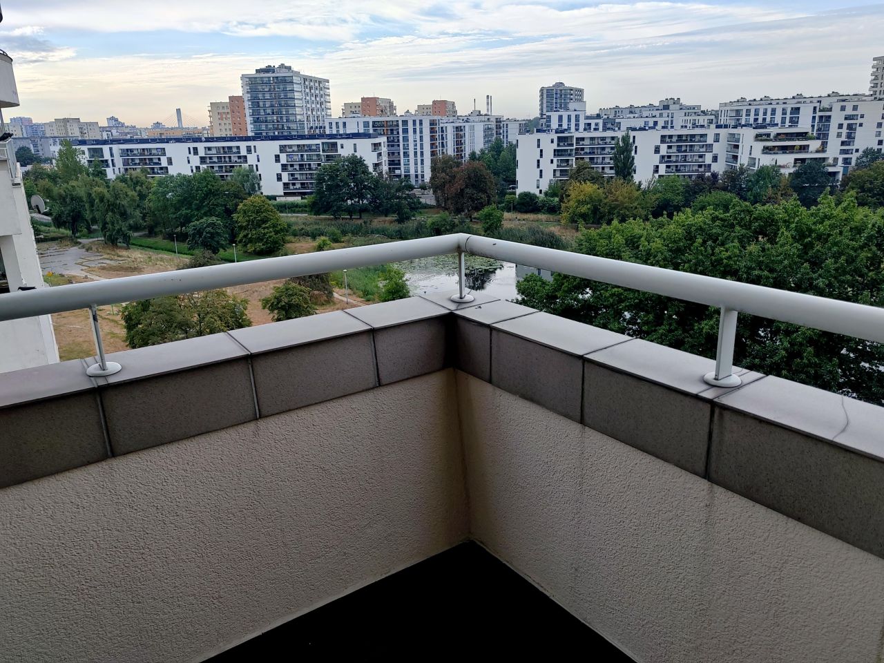 Mieszkanie 2-pokojowe Warszawa Praga-Południe, al. Stanów Zjednoczonych. Zdjęcie 3