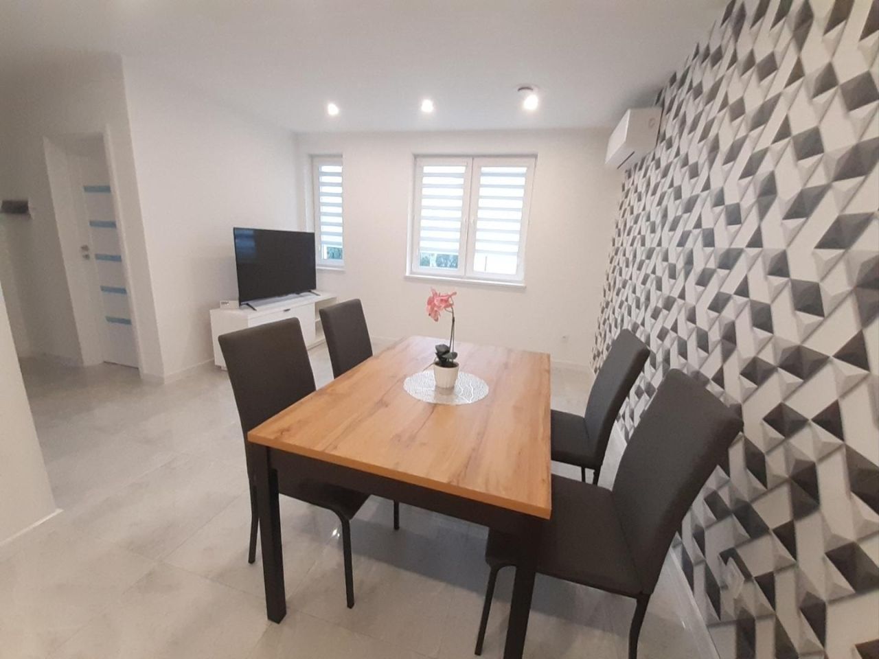 dom wolnostojący, 2 pokoje Płock, ul. Kalinowa. Zdjęcie 6