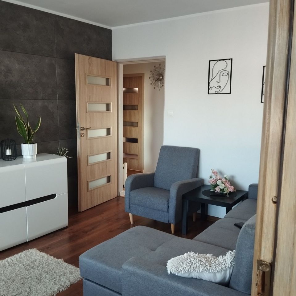 Mieszkanie 3-pokojowe Opoczno, ul. Marii Skłodowskiej-Curie