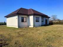 dom wolnostojący, 3 pokoje Bylice. Zdjęcie 1