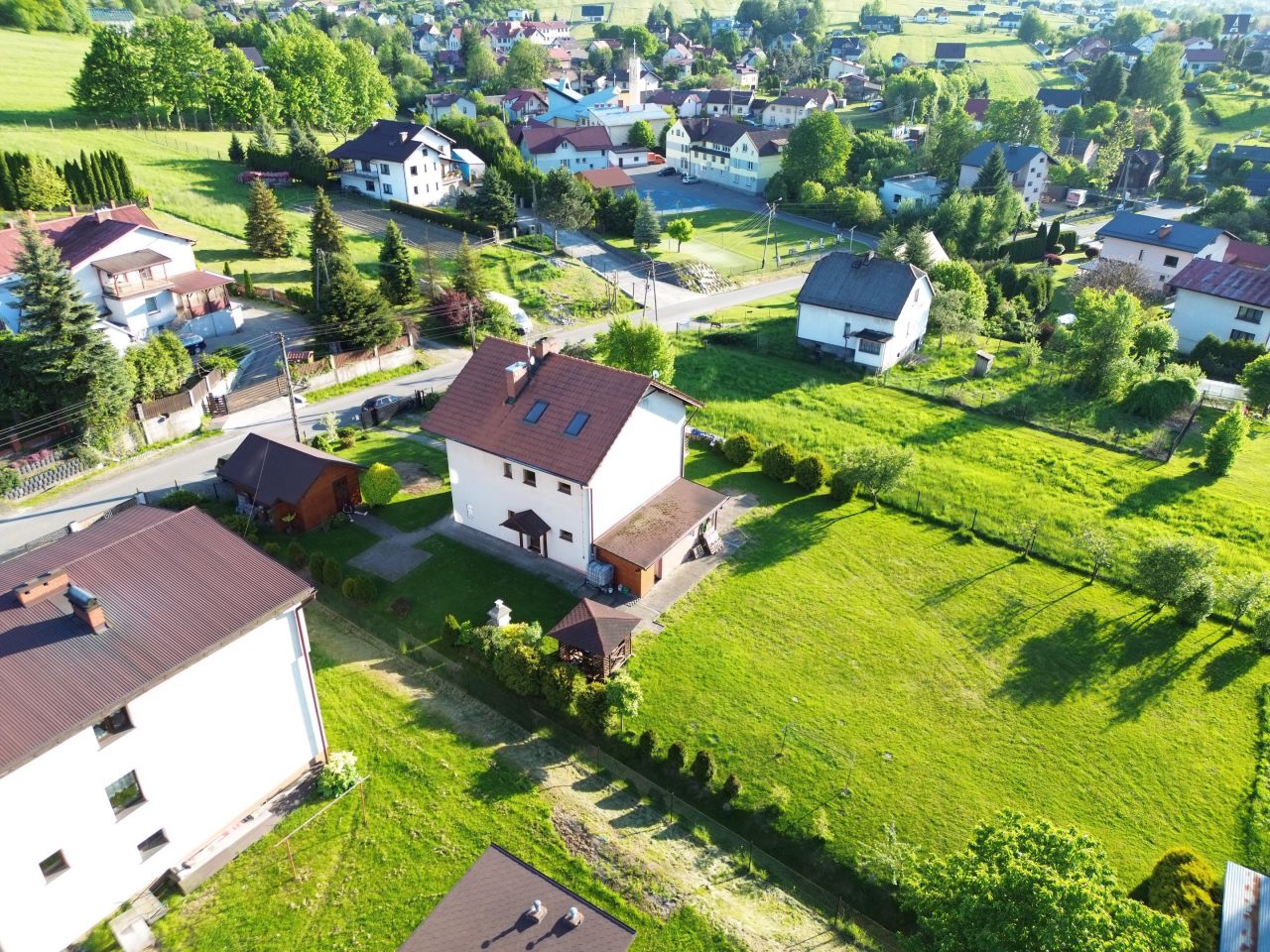 dom wolnostojący, 7 pokoi Świnna Komarnik, ul. Komarnik. Zdjęcie 15