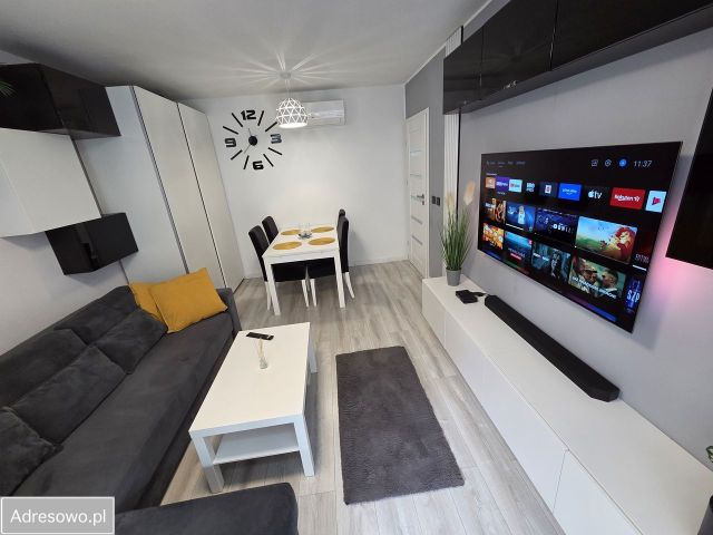 Mieszkanie 2-pokojowe Kraków Bieżanów, ul. Mała Góra. Zdjęcie 1