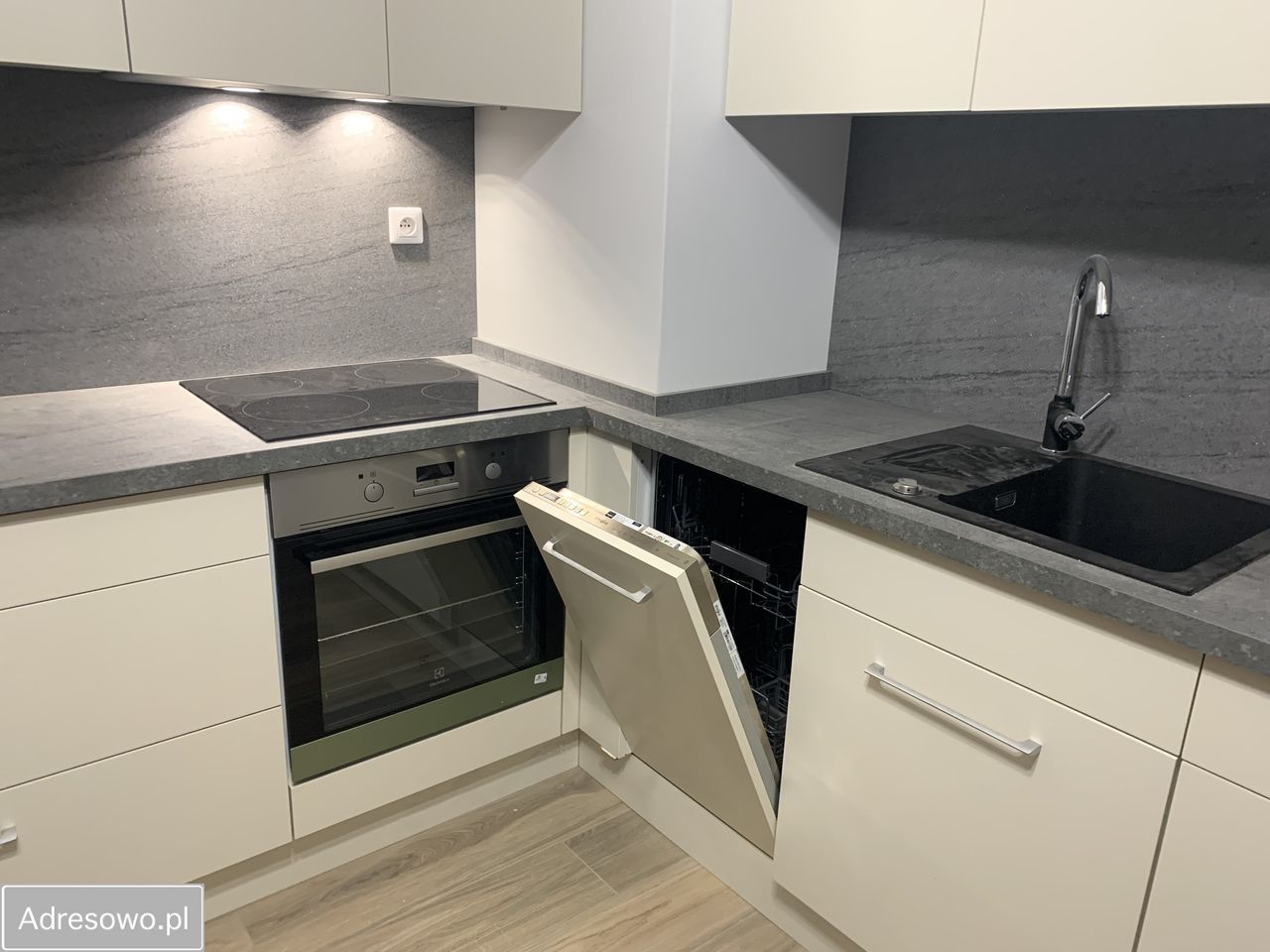 Mieszkanie 2-pokojowe Tarnowo Podgórne. Zdjęcie 10