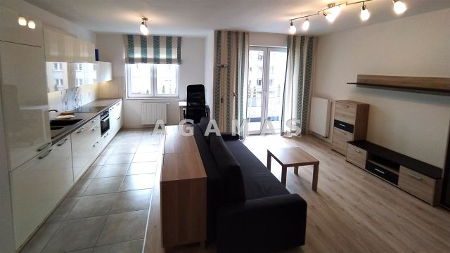 Mieszkanie 2-pokojowe Wrocław Tarnogaj, ul. ks. Czesława Klimasa. Zdjęcie 3