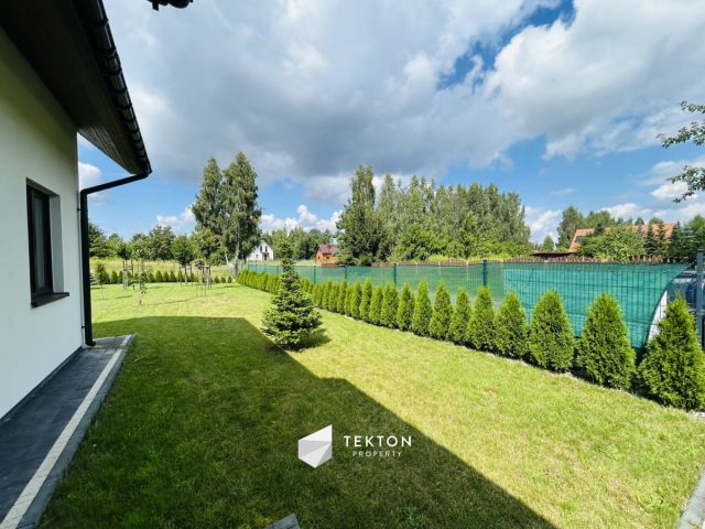 dom wolnostojący, 5 pokoi Winiec. Zdjęcie 37