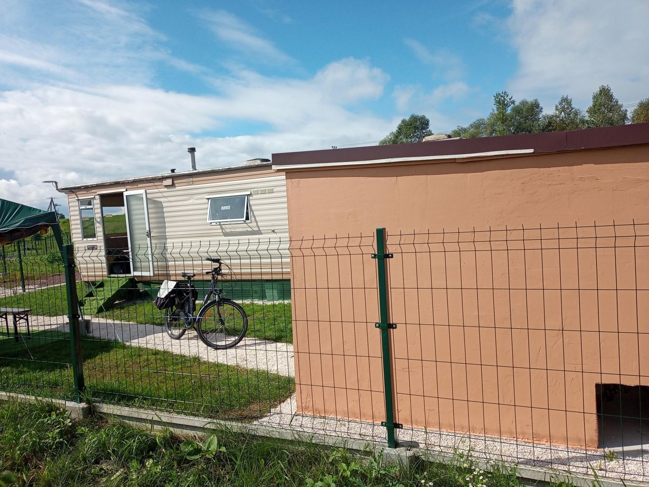 dom letniskowy, 3 pokoje Olza, ul. Kolejowa. Zdjęcie 2