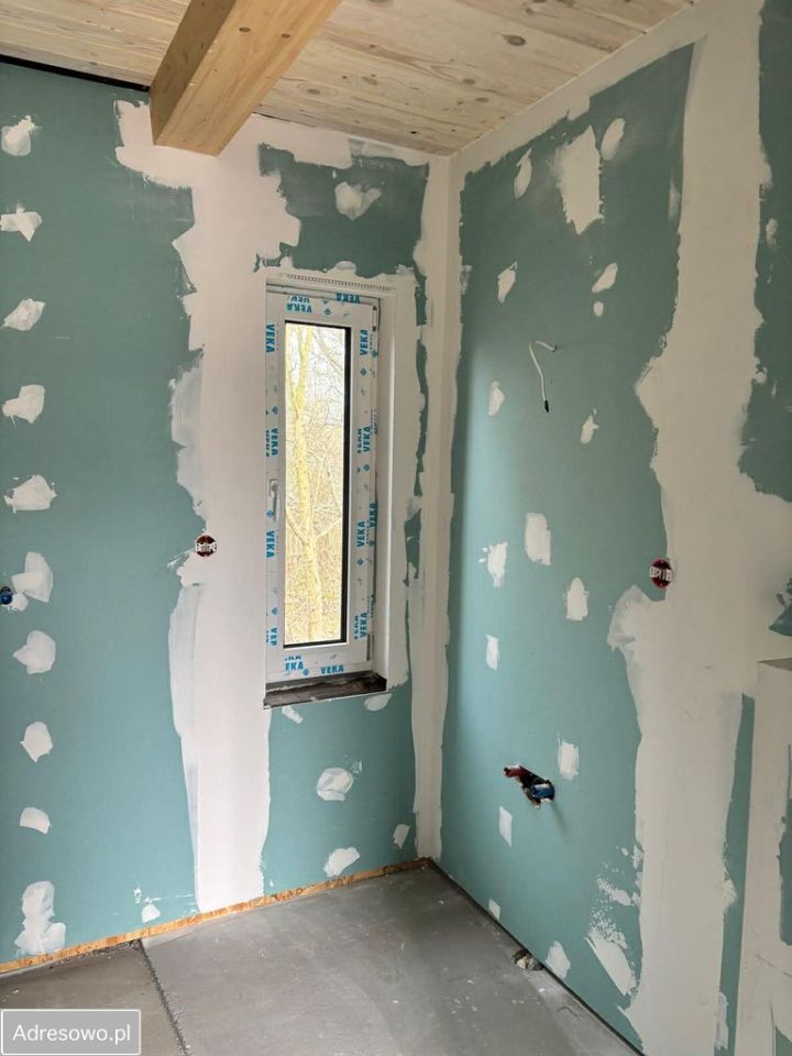 dom wolnostojący, 2 pokoje Paruchy. Zdjęcie 15