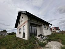 dom wolnostojący, 5 pokoi Magdalenka