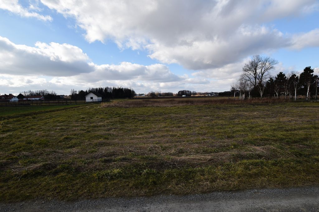 Działka budowlana Strażów. Zdjęcie 2