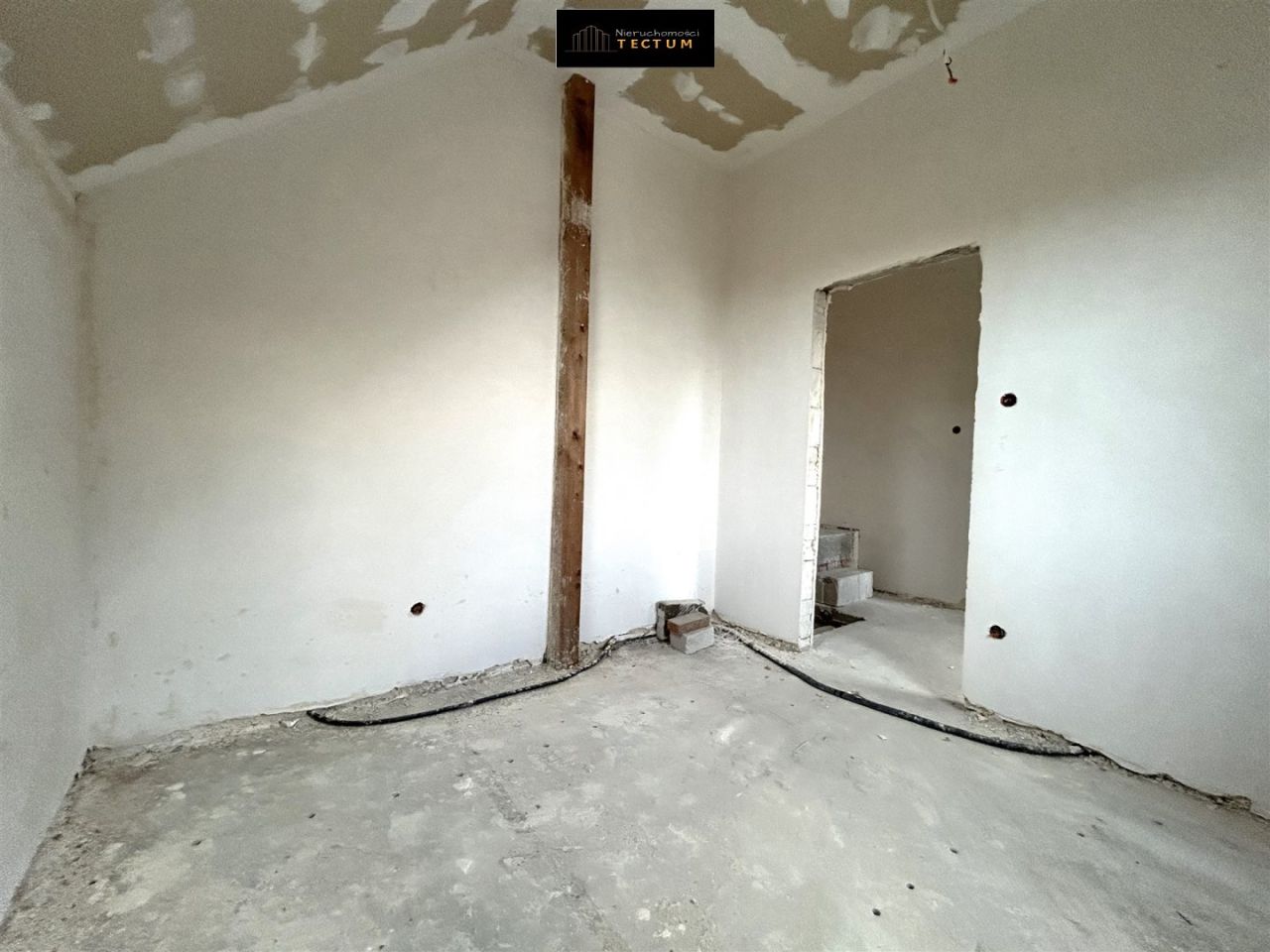 dom wolnostojący, 4 pokoje Wiatrowo Wiatrowo-Las. Zdjęcie 9