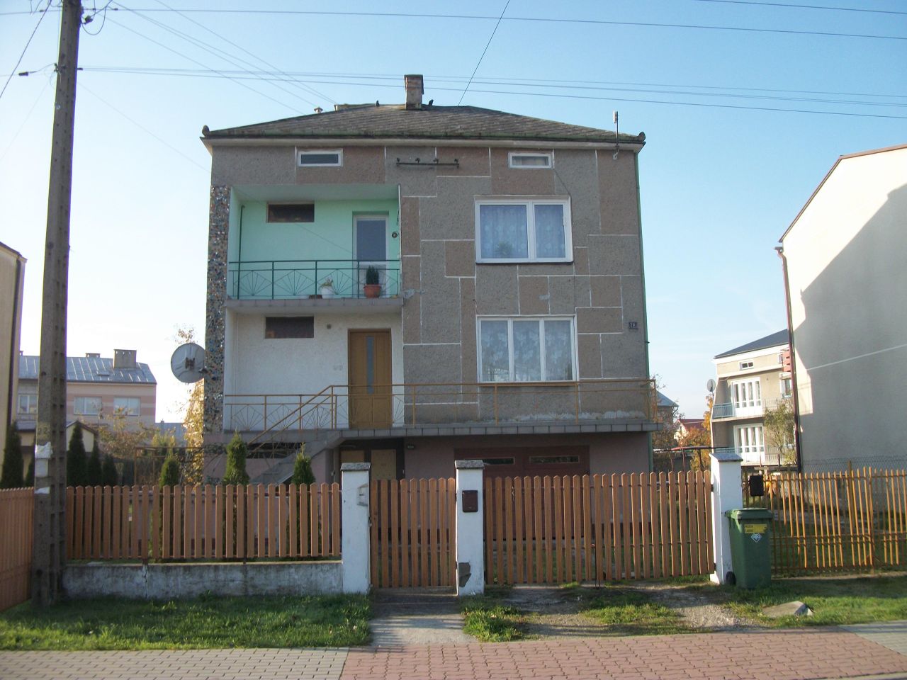 dom wolnostojący, 4 pokoje Żabno, ul. Aleja Piłsudskiego