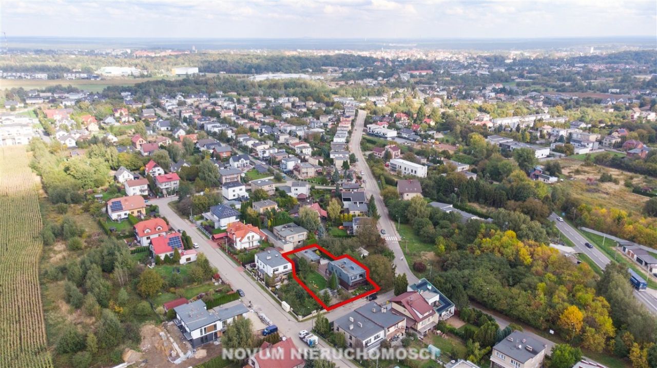 dom wolnostojący, 6 pokoi Tarnowskie Góry. Zdjęcie 28