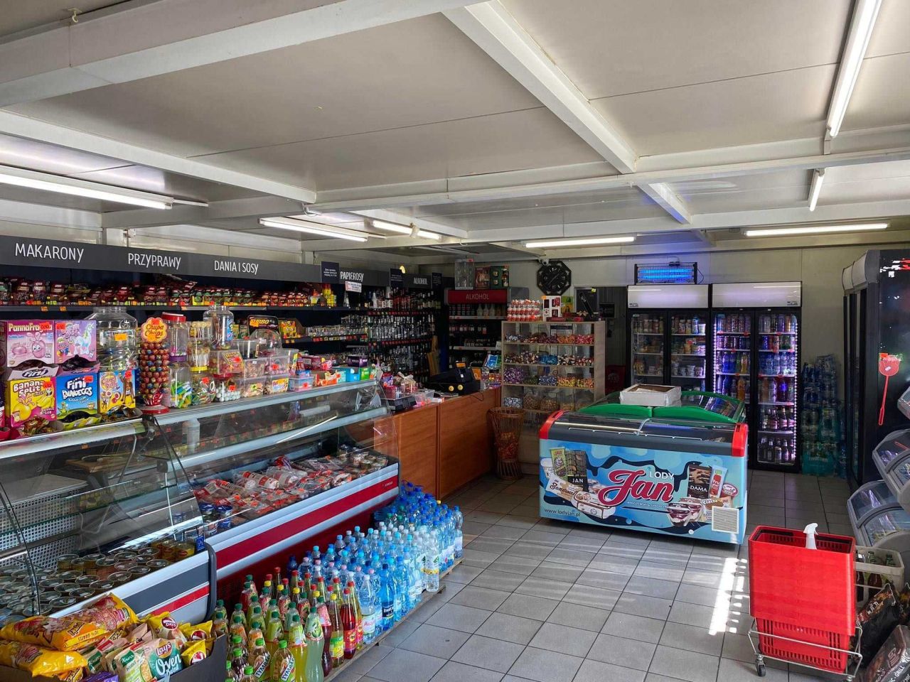 Lokal Czarne. Zdjęcie 2