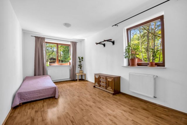 dom wolnostojący, 6 pokoi Izabelin B, ul. Stefana Czarnieckiego. Zdjęcie 12