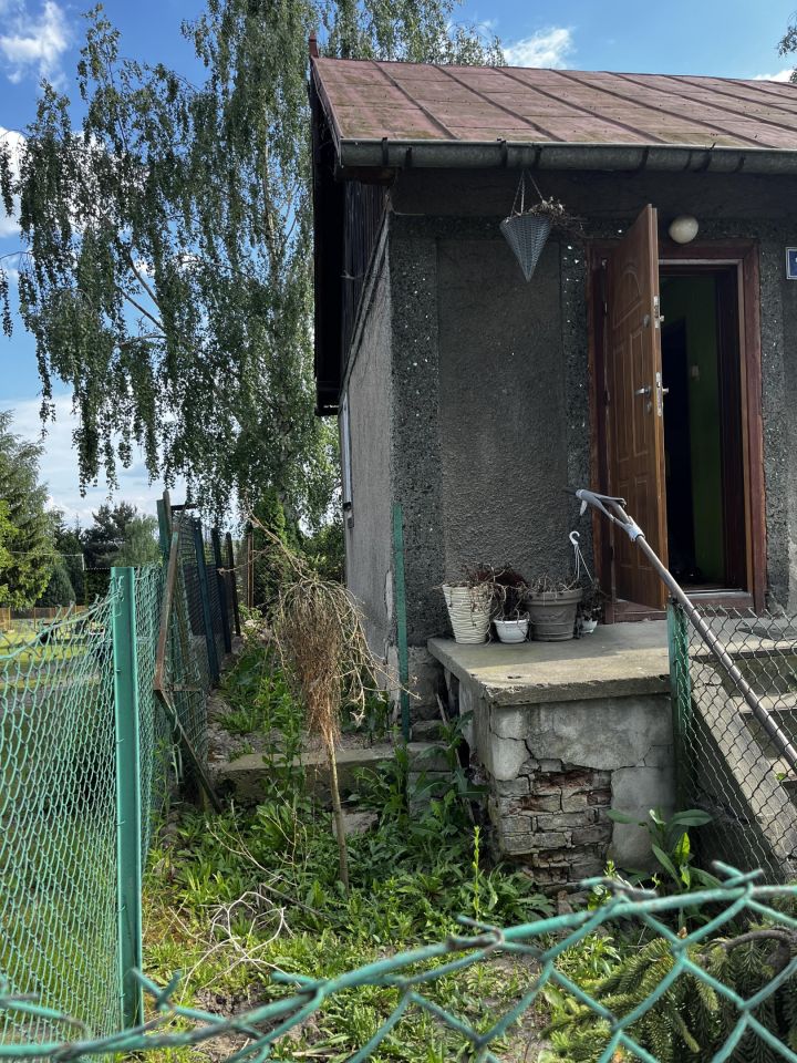 dom wolnostojący, 3 pokoje Czerwińsk nad Wisłą, ul. Cmentarna. Zdjęcie 1