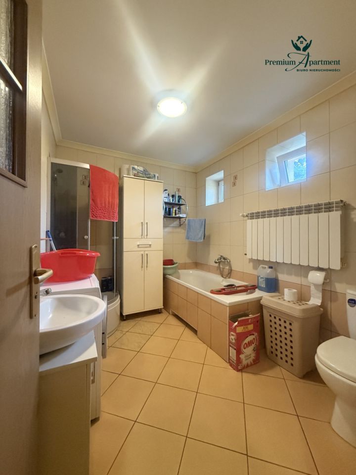 gospodarstwo, 4 pokoje Lasków. Zdjęcie 16