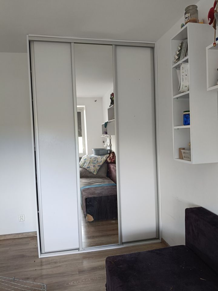 Mieszkanie 3-pokojowe Wawrów. Zdjęcie 8