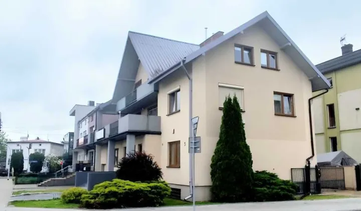 dom szeregowy, 7 pokoi Wyszków Centrum, ul. Prosta