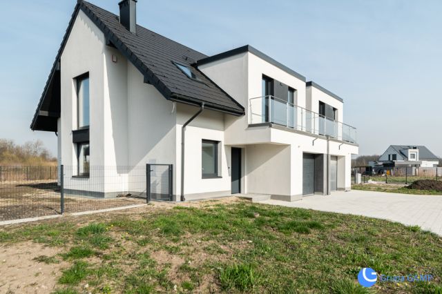 bliźniak, 4 pokoje Kraków Dębniki, ul. Tyniecka. Zdjęcie 1