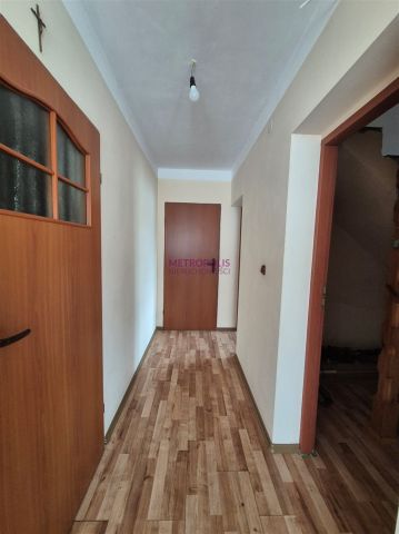 dom wolnostojący, 4 pokoje Laliki. Zdjęcie 10