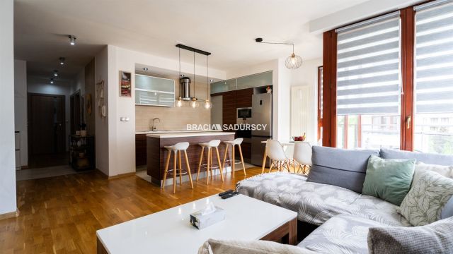 Mieszkanie 3-pokojowe Kraków Dębniki, ul. dr. Jana Piltza. Zdjęcie 3