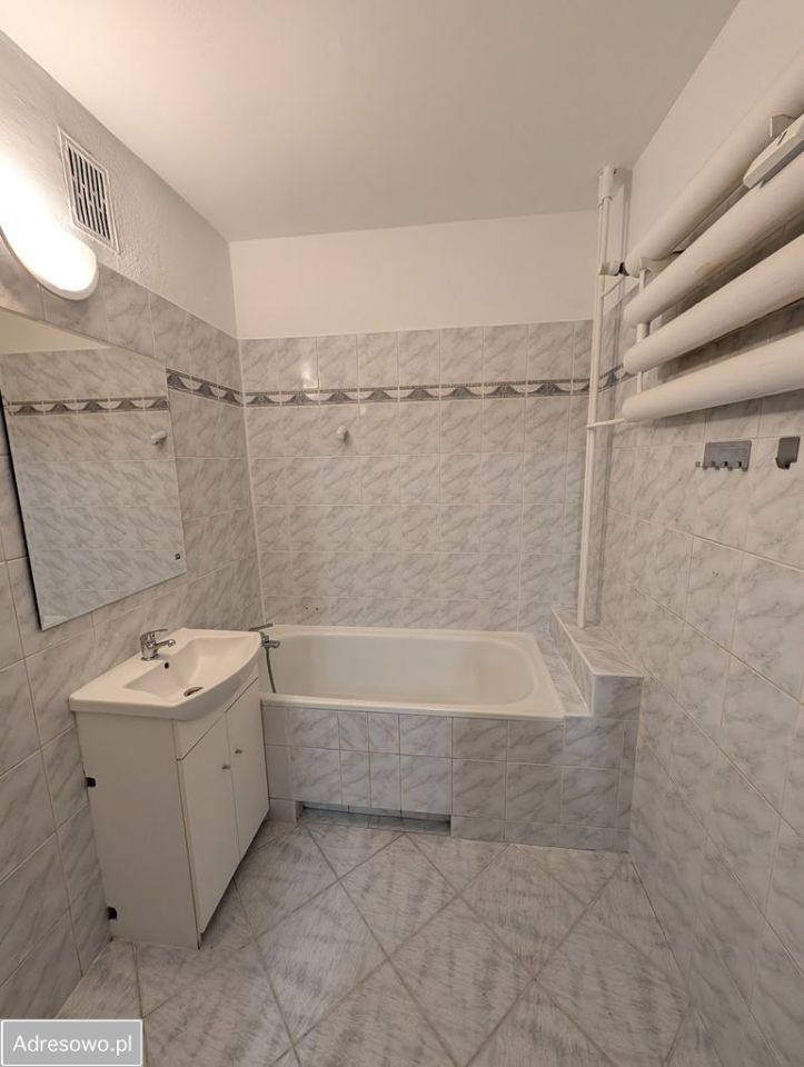 Mieszkanie 3-pokojowe Piła, ul. Żeromskiego. Zdjęcie 4