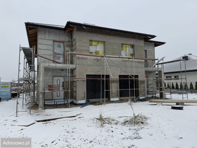 bliźniak, 5 pokoi Bieniewice, ul. Makowa. Zdjęcie 1