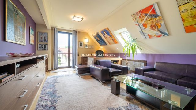 dom wolnostojący, 6 pokoi Bibice, ul. Kwiaty Polne. Zdjęcie 21