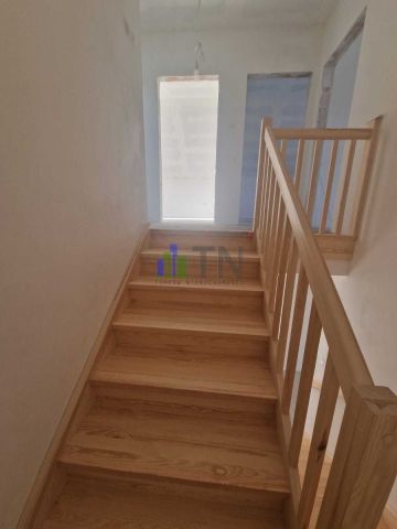 dom wolnostojący, 5 pokoi Wojnowice. Zdjęcie 5