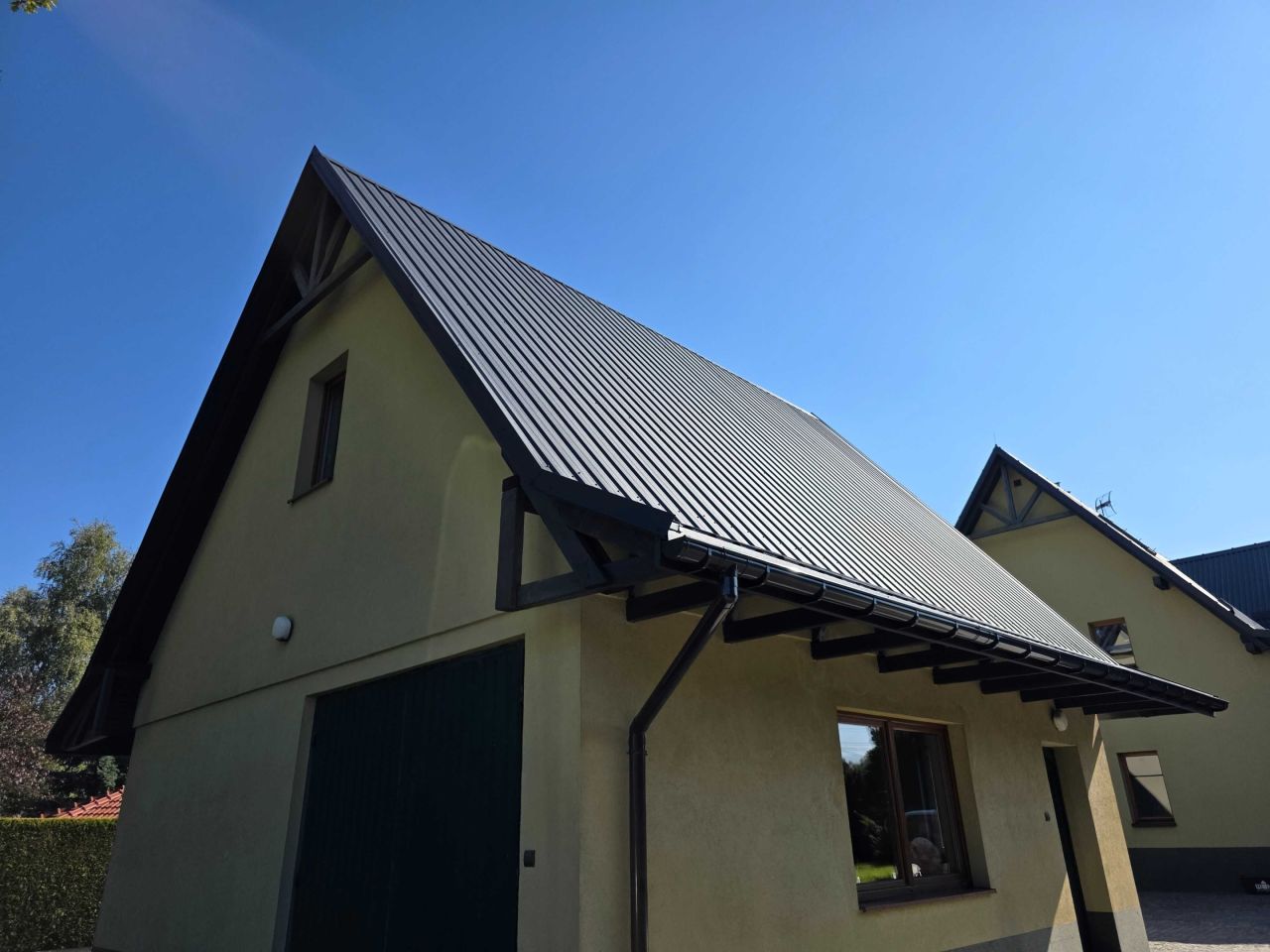 dom wolnostojący, 5 pokoi Mazańcowice. Zdjęcie 3