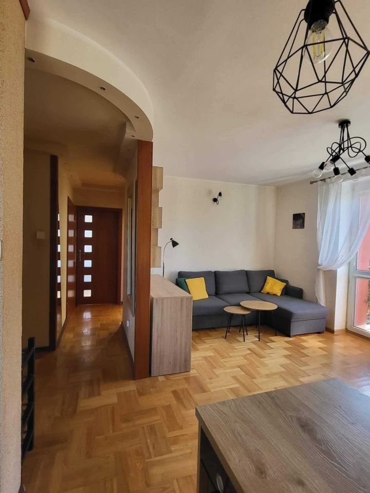 Mieszkanie 3-pokojowe Nowy Dwór Mazowiecki Nowodworzanka. Zdjęcie 1