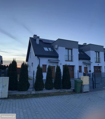 dom szeregowy, 4 pokoje Rzeszów Budziwój, ul. Strzelców. Zdjęcie 1