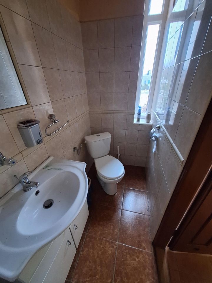 Biuro Jędrzejów, ul. 11 Listopada. Zdjęcie 10