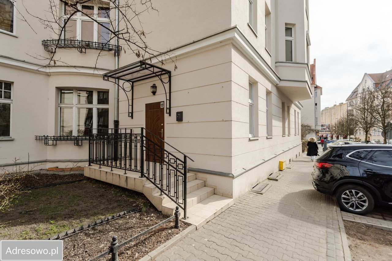 Biuro Poznań Grunwald, ul. Śniadeckich. Zdjęcie 4