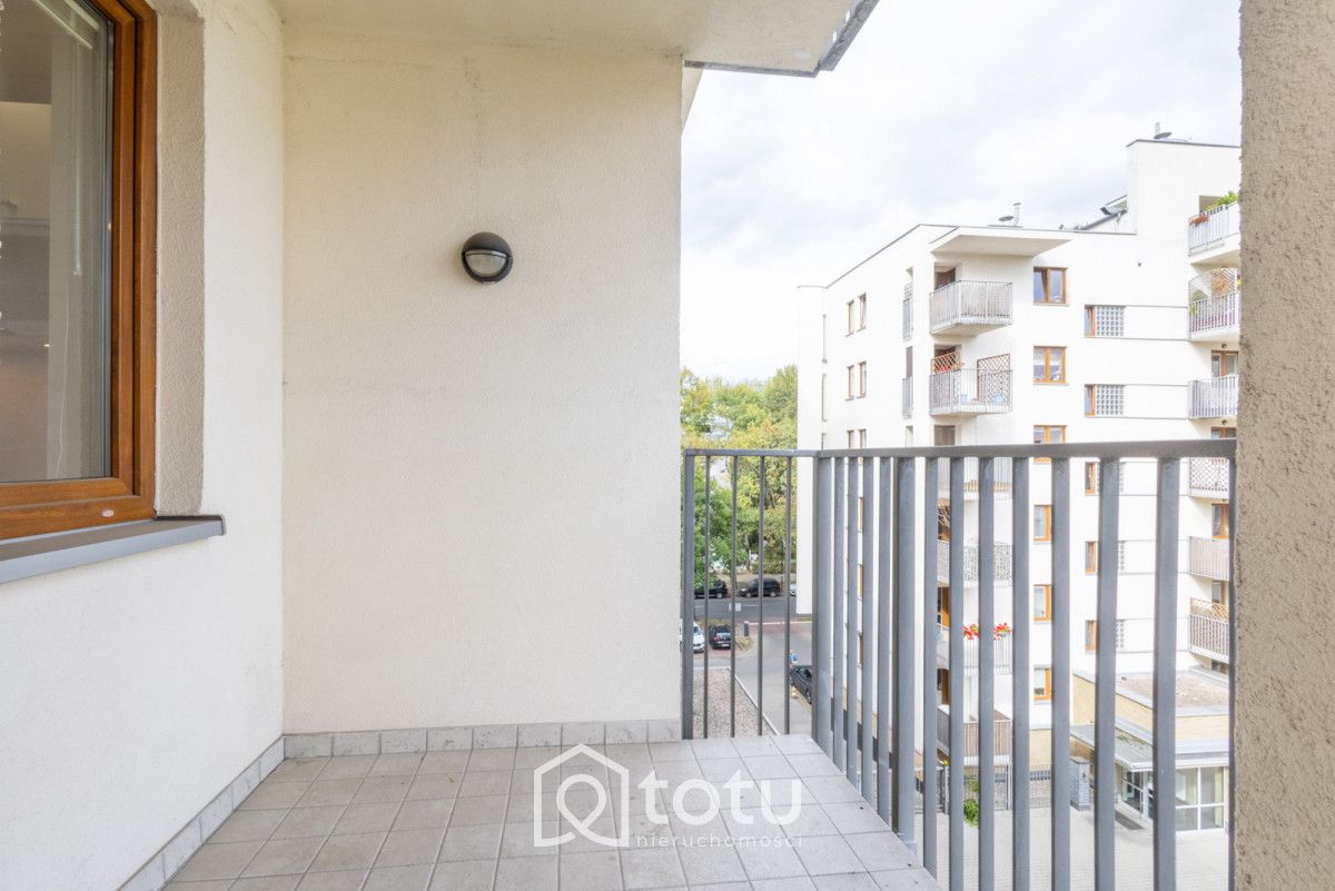 Mieszkanie 2-pokojowe Warszawa Praga-Południe, ul. Zwycięzców. Zdjęcie 2