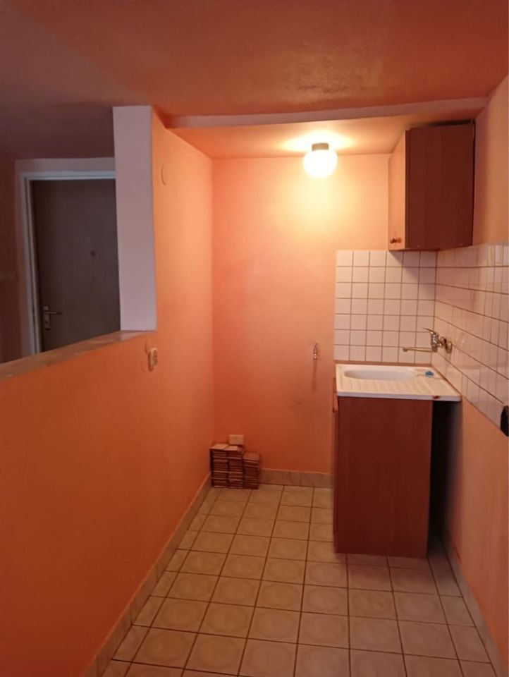 Mieszkanie 1-pokojowe Moczary. Zdjęcie 4