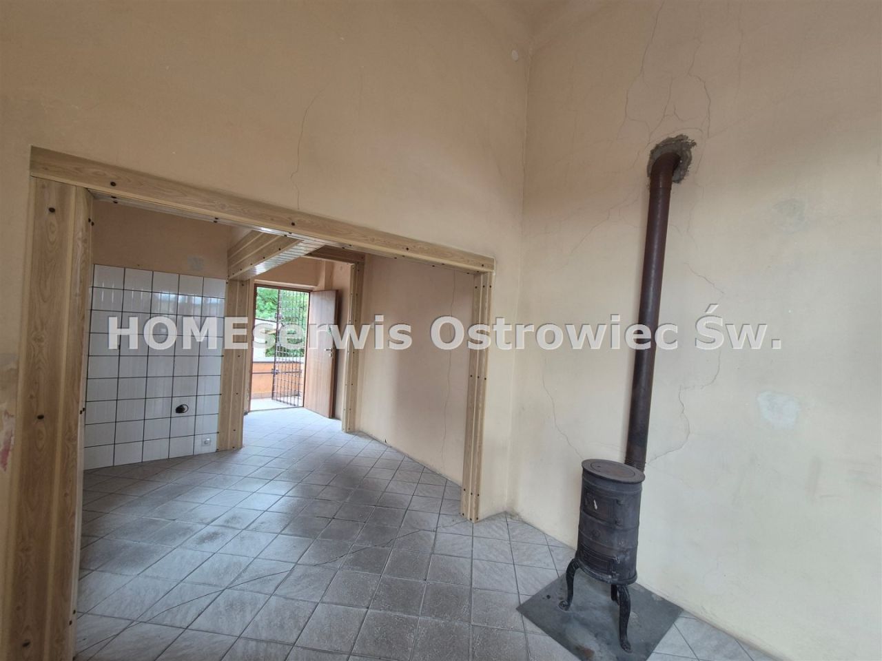 Mieszkanie 1-pokojowe Ostrowiec Świętokrzyski Huta, ul. Stanisława Staszica. Zdjęcie 2