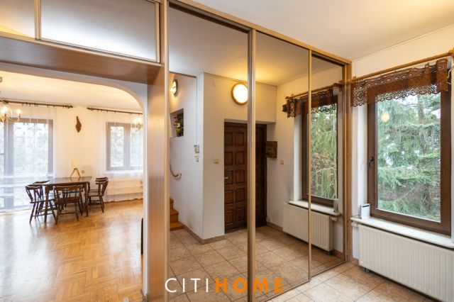 dom wolnostojący, 6 pokoi Łomianki. Zdjęcie 28