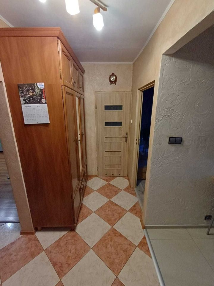 Mieszkanie 3-pokojowe Łask. Zdjęcie 3