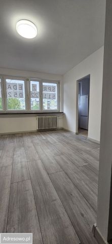 Mieszkanie 2-pokojowe Płock, ul. Dobrzyńska. Zdjęcie 1