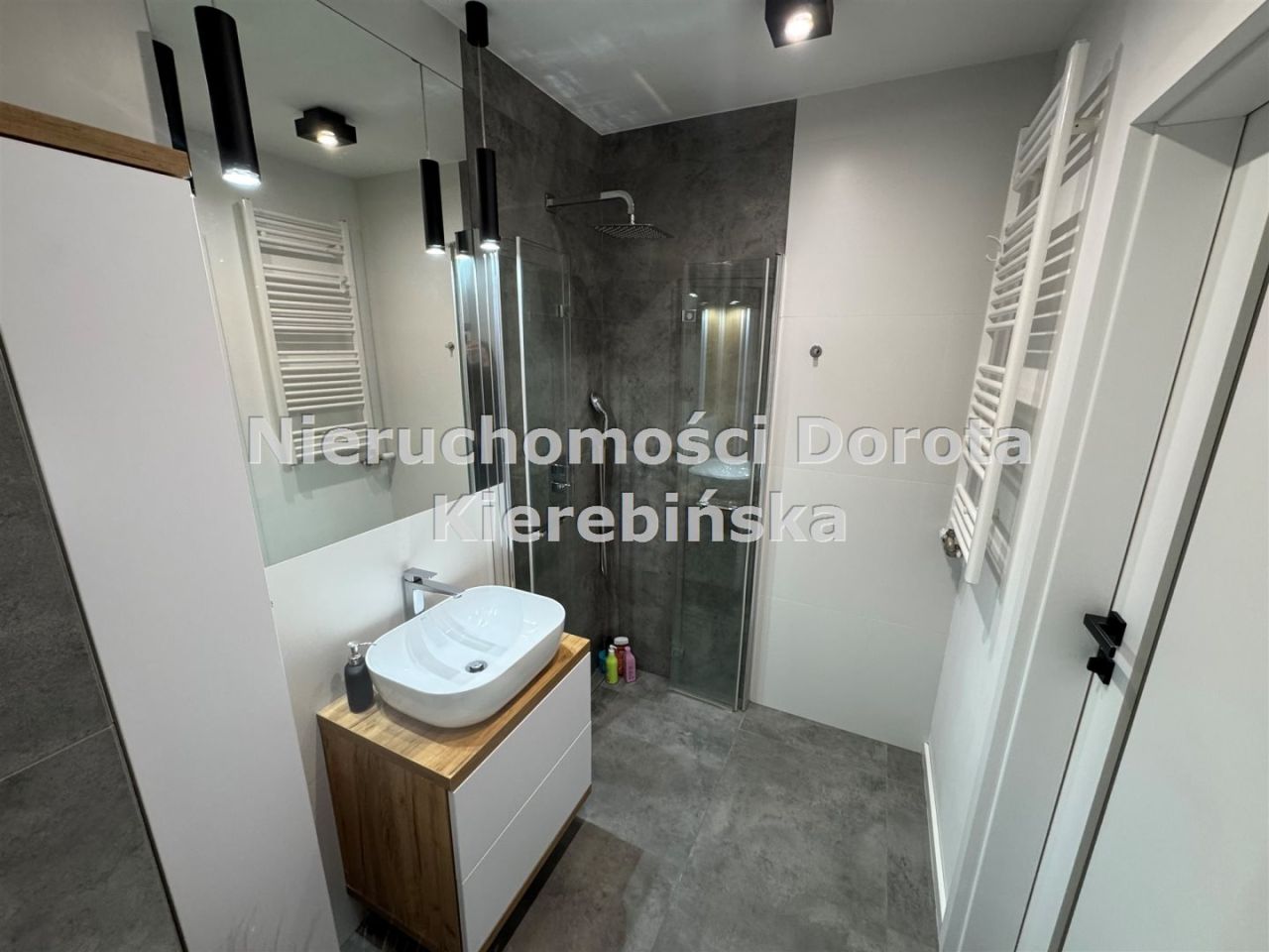 Mieszkanie 3-pokojowe Tomaszów Mazowiecki, ul. Wiejska. Zdjęcie 19