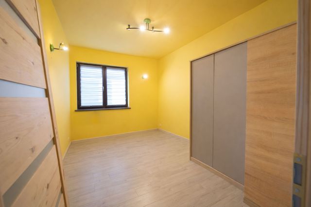 dom wolnostojący, 6 pokoi Trześcianka. Zdjęcie 5