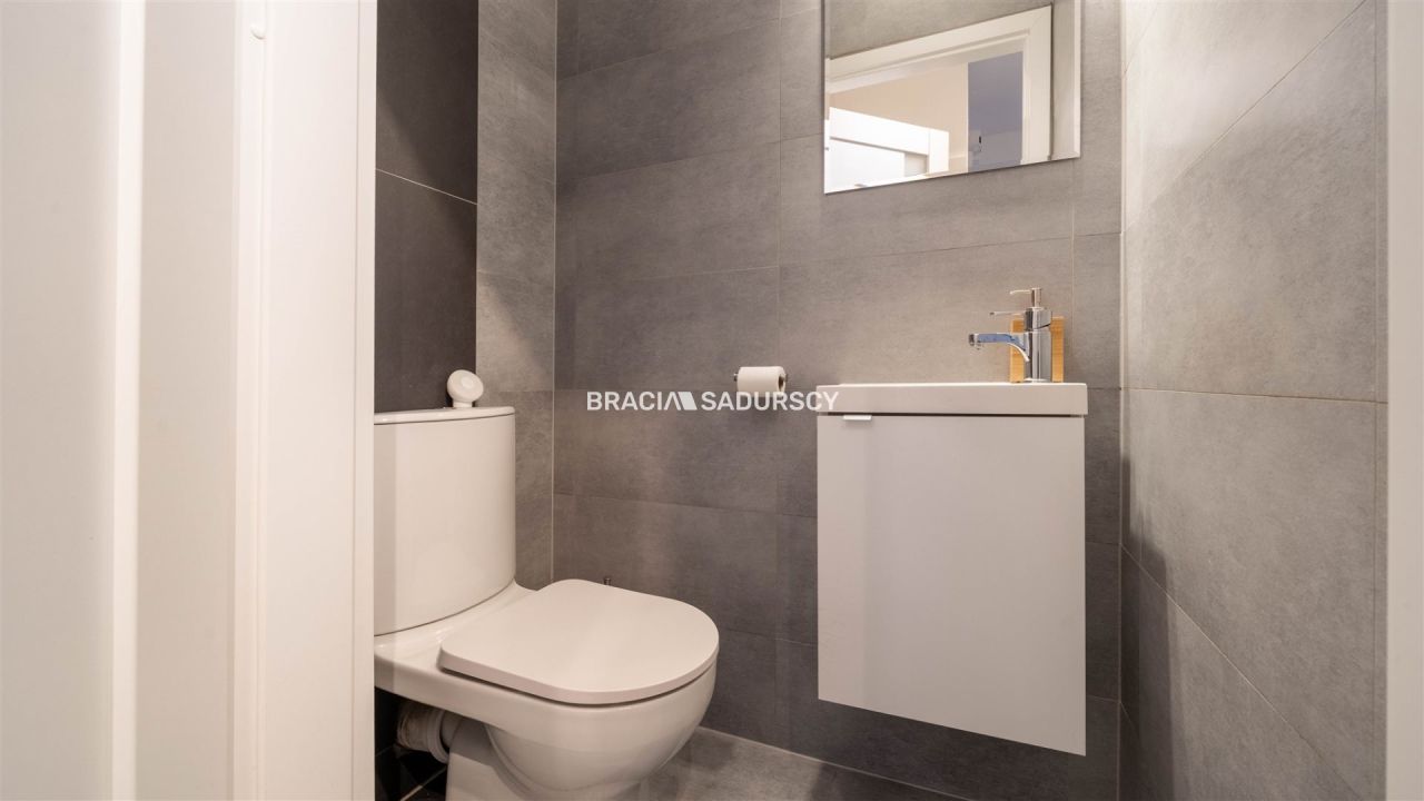 Mieszkanie 2-pokojowe Kraków Dębniki, ul. dr. Jana Piltza. Zdjęcie 17