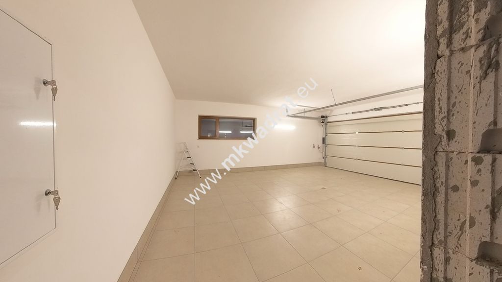 dom wolnostojący, 3 pokoje Adamów-Parcel. Zdjęcie 4