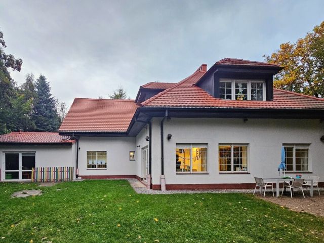 dom wolnostojący, 9 pokoi Wrocław Ołtaszyn, ul. Jarzynowa. Zdjęcie 1