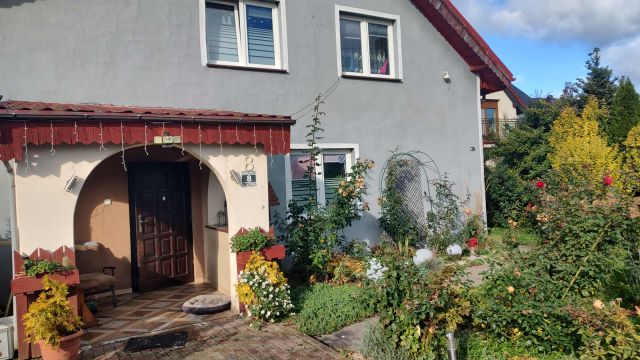 dom wolnostojący, 7 pokoi Wróblowice, ul. Lutyńska. Zdjęcie 1