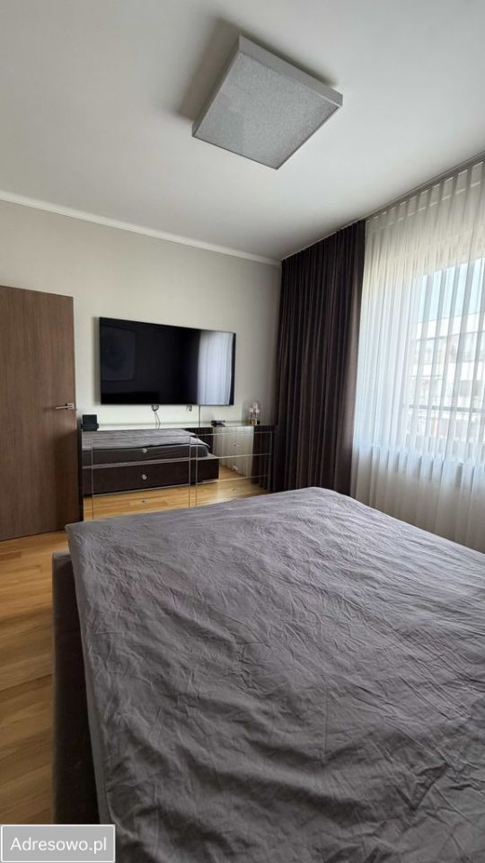 Mieszkanie 3-pokojowe Warszawa Wilanów, ul. Księdza Prymasa Augusta Hlonda. Zdjęcie 16