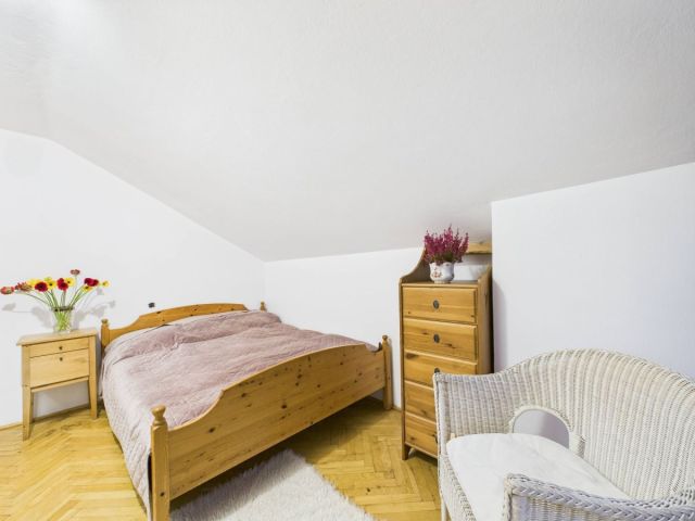 dom wolnostojący, 5 pokoi Radzików. Zdjęcie 17