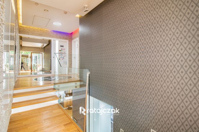 dom wolnostojący, 7 pokoi Gdańsk Łostowice, ul. Zbigniewa Podleckiego. Zdjęcie 19