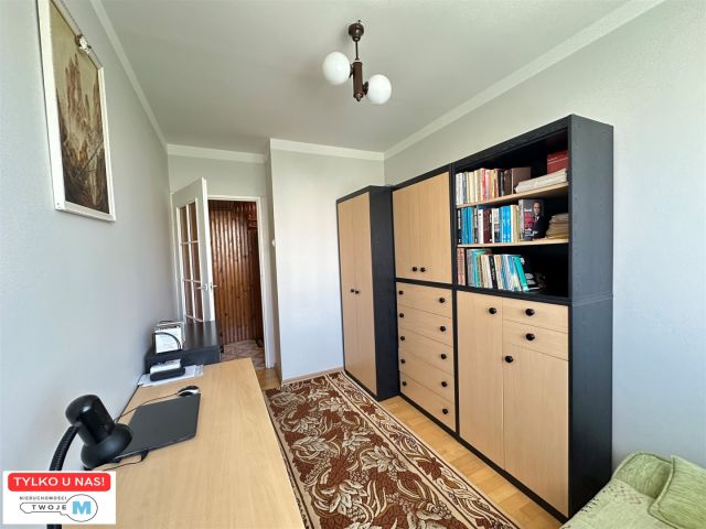 Mieszkanie 3-pokojowe Kielce, ul. Elizy Orzeszkowej. Zdjęcie 1